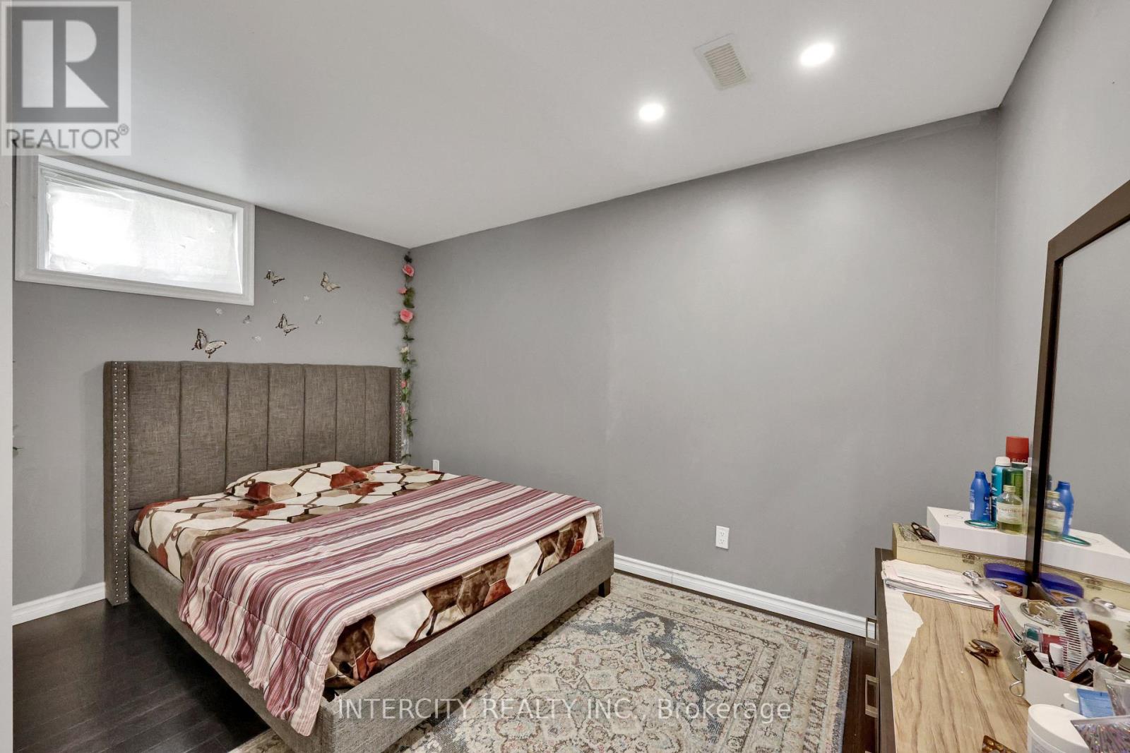 82 Molengraaf Way, Chatham-Kent, Ontario  N7M 0A2 - Photo 21 - X12403430