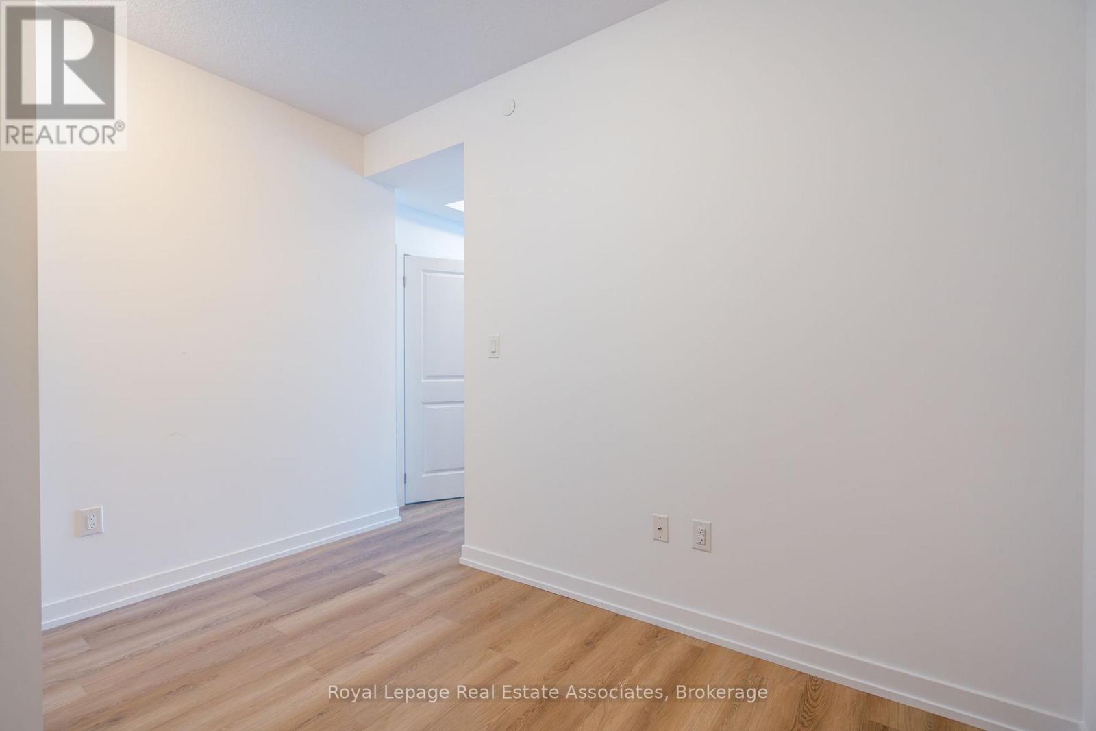 706 - 470 Dundas Street E, Hamilton, Ontario  L0R 2H4 - Photo 15 - X12403474