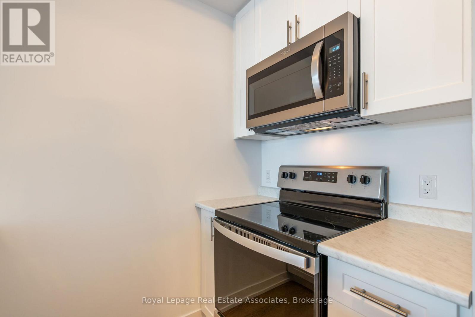 706 - 470 Dundas Street E, Hamilton, Ontario  L0R 2H4 - Photo 4 - X12403474