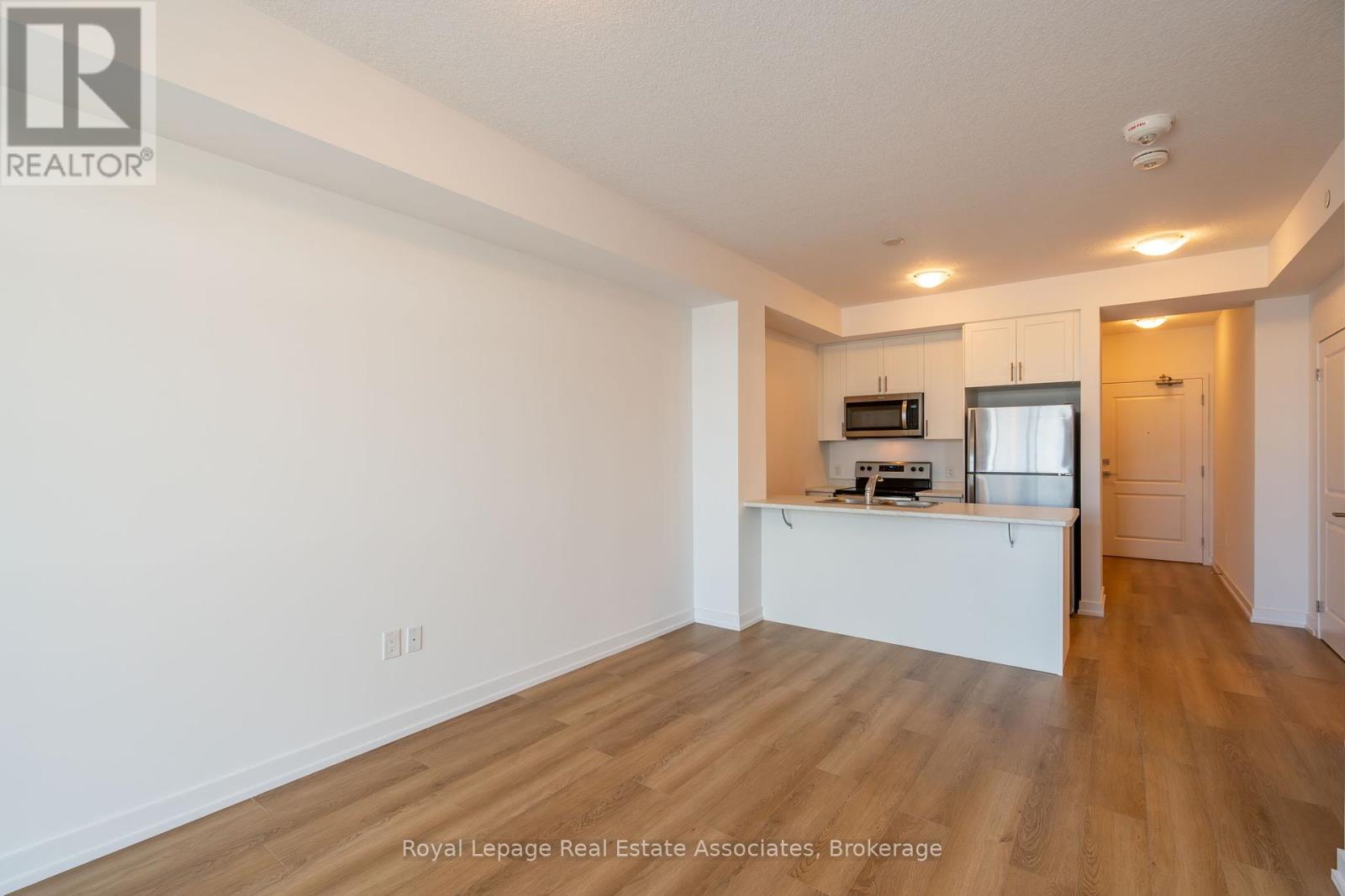 706 - 470 Dundas Street E, Hamilton, Ontario  L0R 2H4 - Photo 7 - X12403474