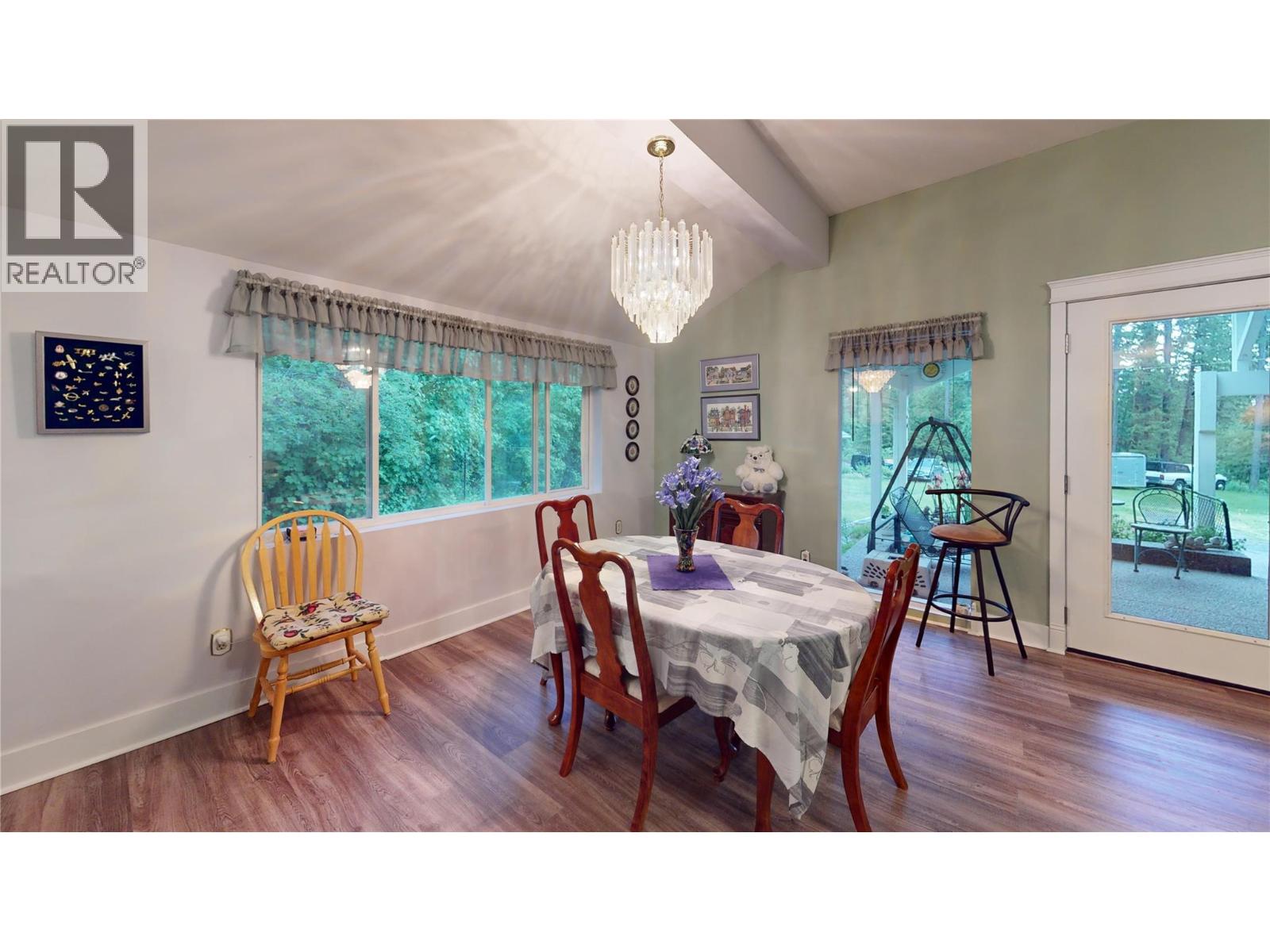 3320 Jackson Road, Canyon, British Columbia  V0B 1C1 - Photo 15 - 10349938