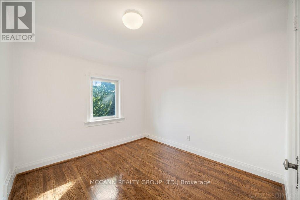 118 Braeside Road, Toronto (Lawrence Park North), Ontario  M4N 1Y2 - Photo 19 - C12403505