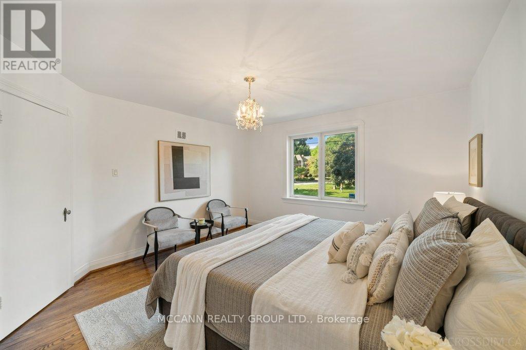 118 Braeside Road, Toronto (Lawrence Park North), Ontario  M4N 1Y2 - Photo 23 - C12403505