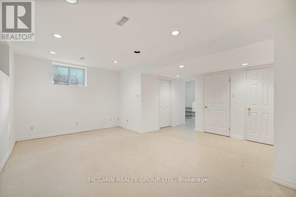 118 Braeside Road, Toronto (Lawrence Park North), Ontario  M4N 1Y2 - Photo 30 - C12403505
