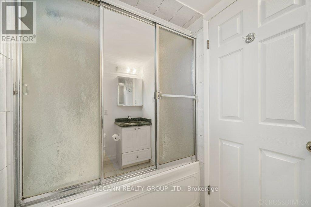 118 Braeside Road, Toronto (Lawrence Park North), Ontario  M4N 1Y2 - Photo 33 - C12403505
