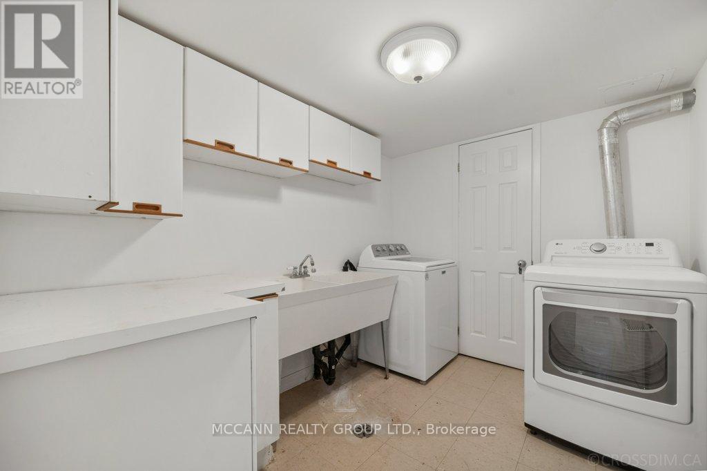 118 Braeside Road, Toronto (Lawrence Park North), Ontario  M4N 1Y2 - Photo 34 - C12403505