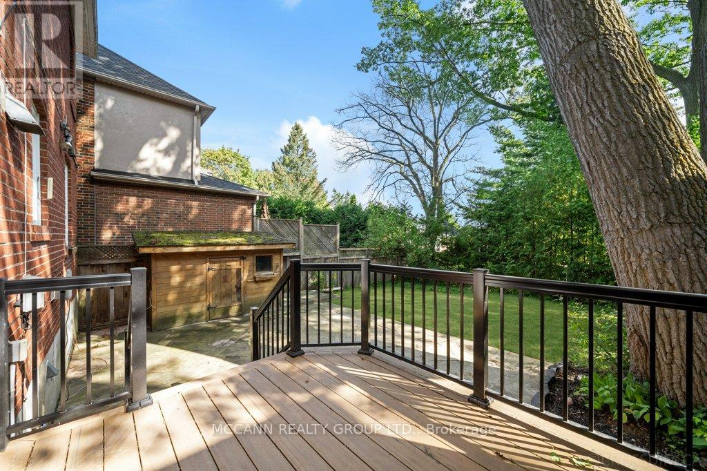 118 Braeside Road, Toronto (Lawrence Park North), Ontario  M4N 1Y2 - Photo 38 - C12403505