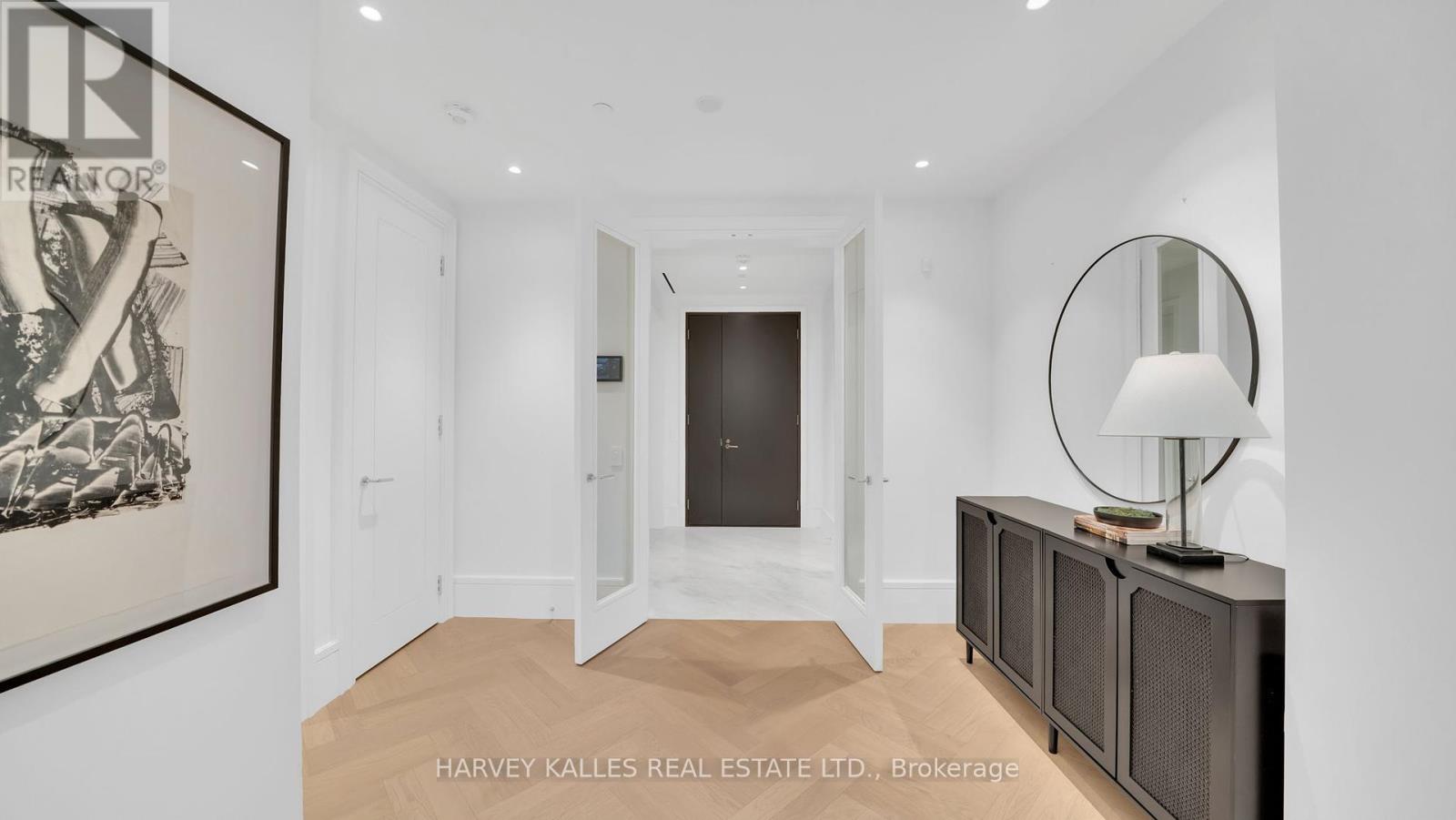 304 - 7 Dale Avenue, Toronto (Rosedale-Moore Park), Ontario  M4W 1K2 - Photo 3 - C12403539