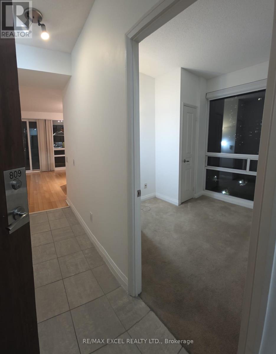809 - 1121 BAY STREET, Toronto, Ontario