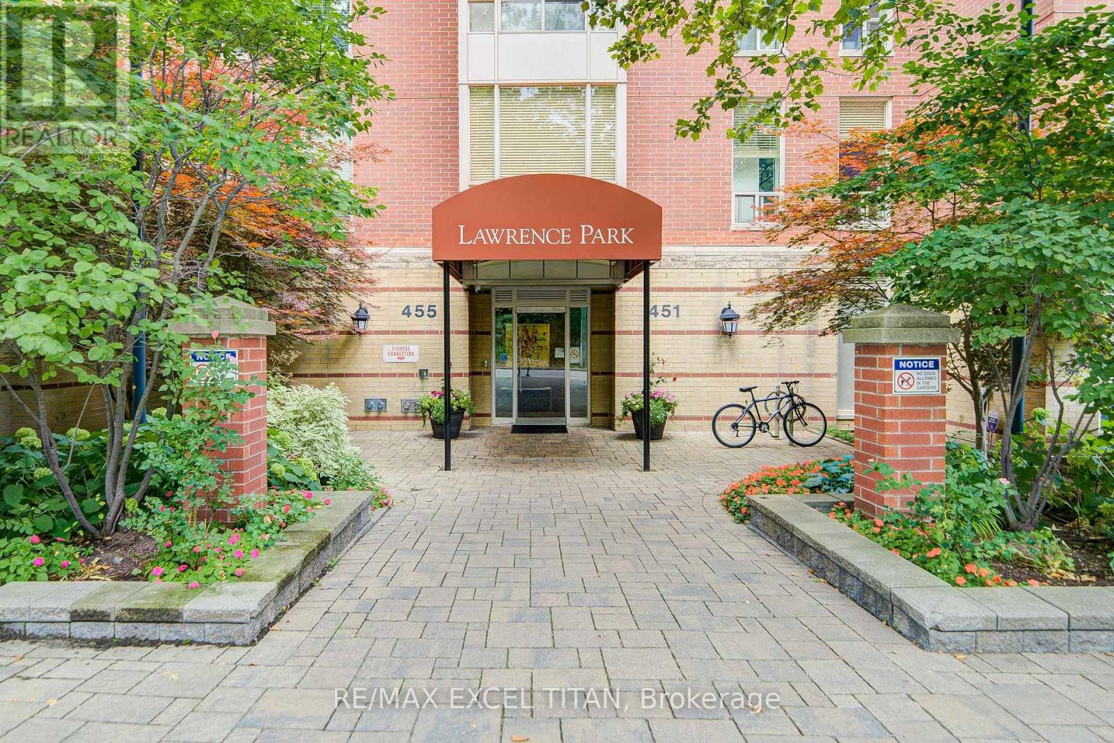 110 - 455 Rosewell Avenue, Toronto (Lawrence Park North), Ontario  M4R 2B6 - Photo 2 - C12403659