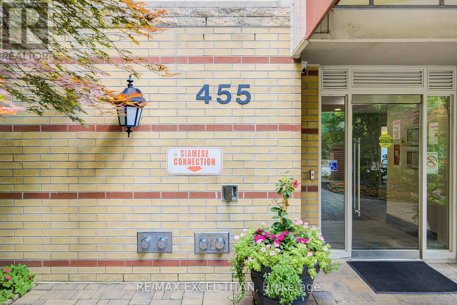110 - 455 Rosewell Avenue, Toronto (Lawrence Park North), Ontario  M4R 2B6 - Photo 3 - C12403659