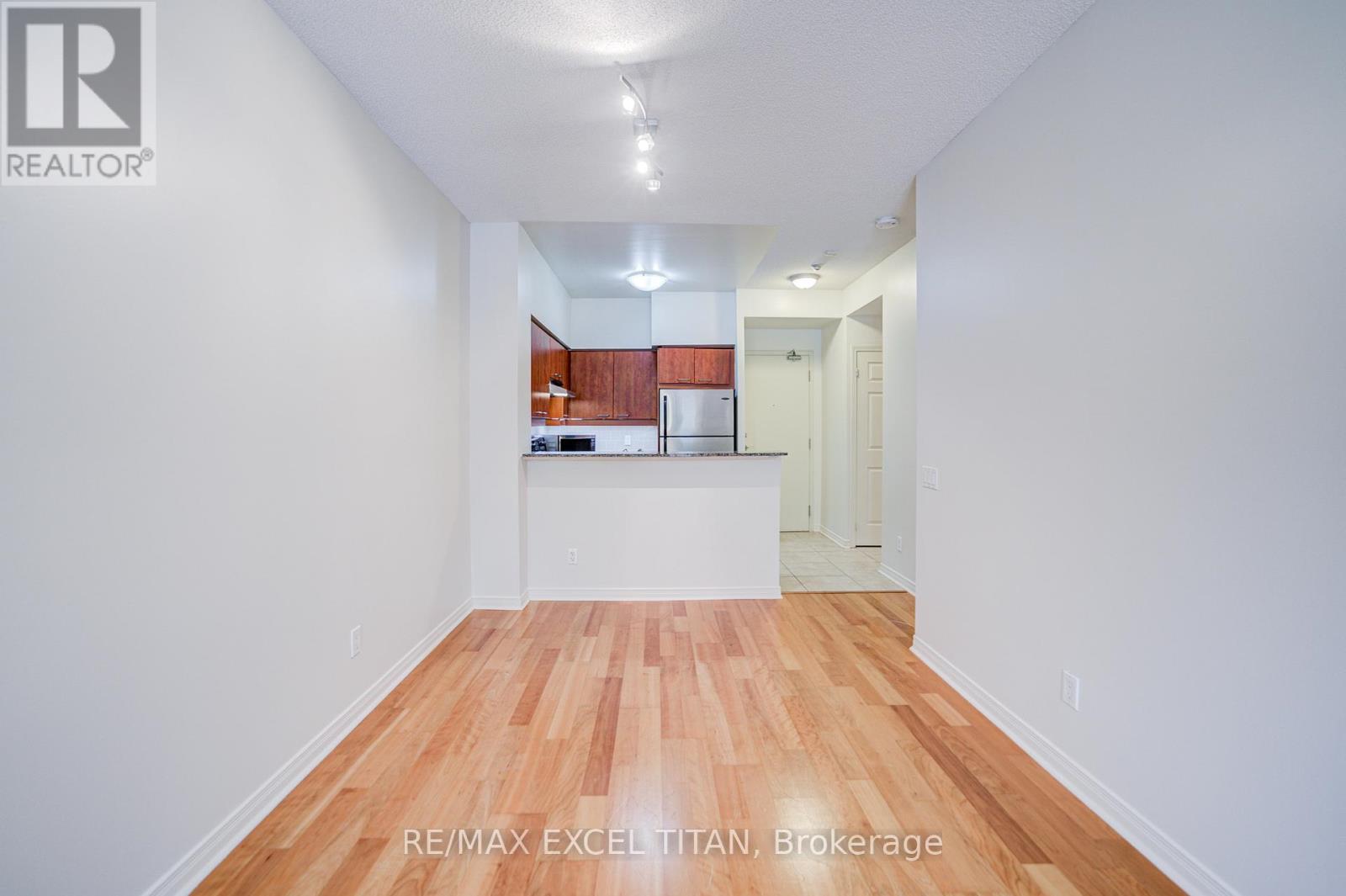 110 - 455 Rosewell Avenue, Toronto (Lawrence Park North), Ontario  M4R 2B6 - Photo 5 - C12403659