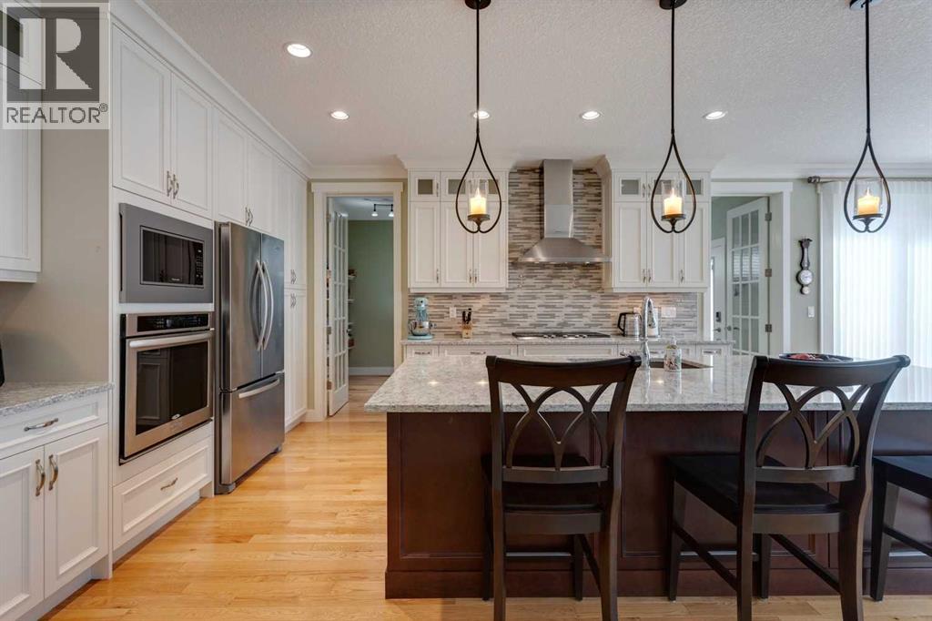 Property at 417 29 Avenue NW image 3