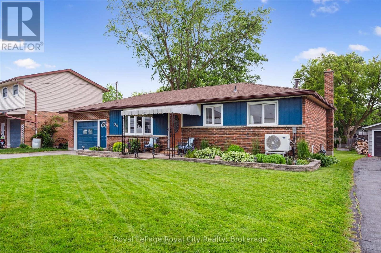 94 Webster Street, Wilmot, Ontario  N3A 1W7 - Photo 3 - X12403684