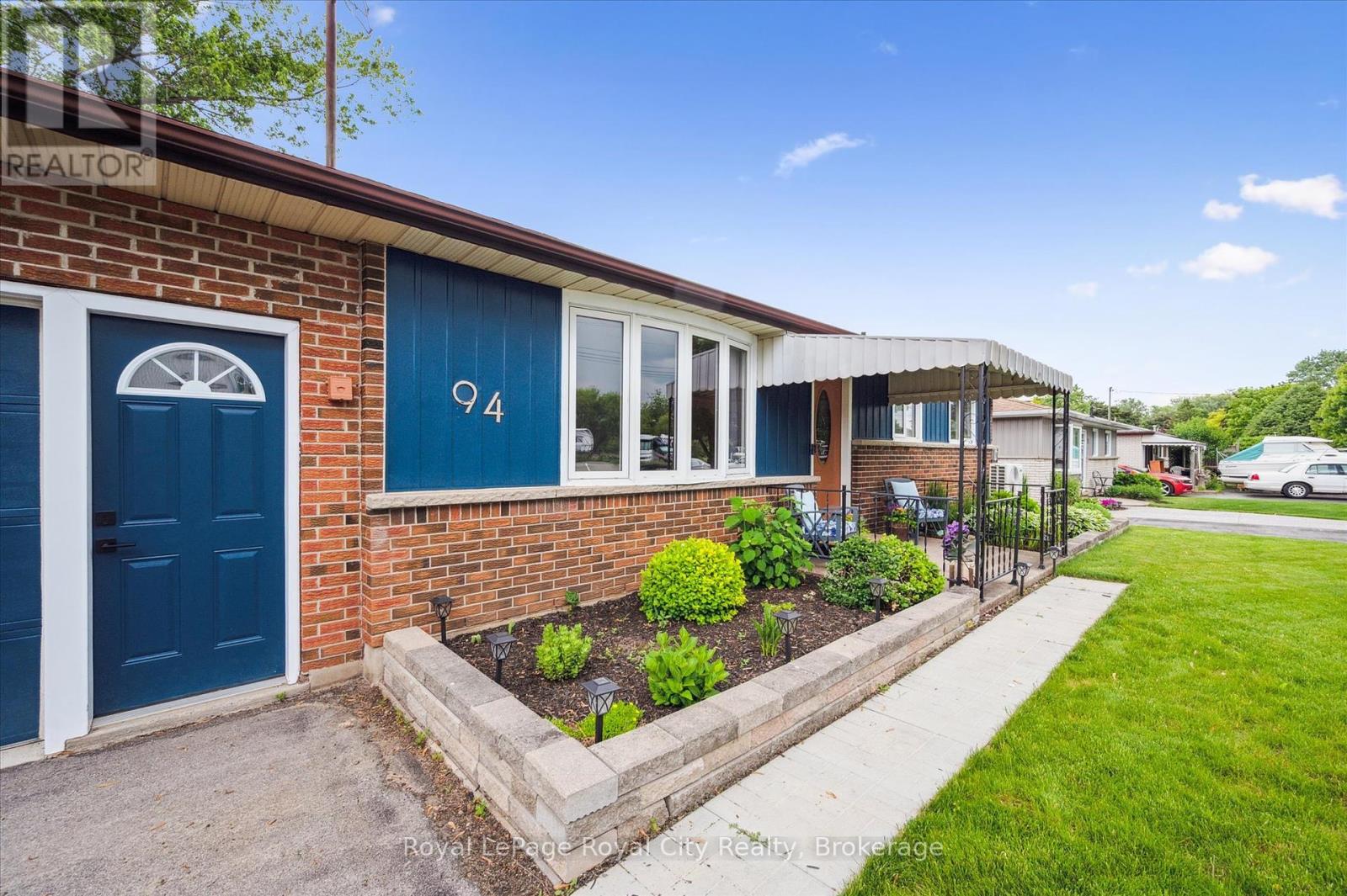 94 Webster Street, Wilmot, Ontario  N3A 1W7 - Photo 4 - X12403684