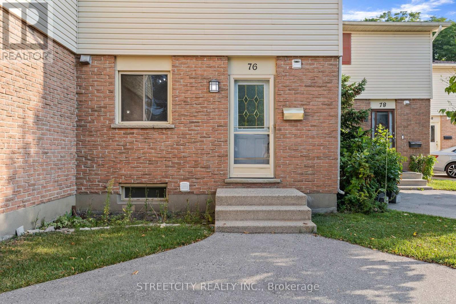 76 - 230 Clarke Road, London East, Ontario  N5W 5P5 - Photo 2 - X12403734