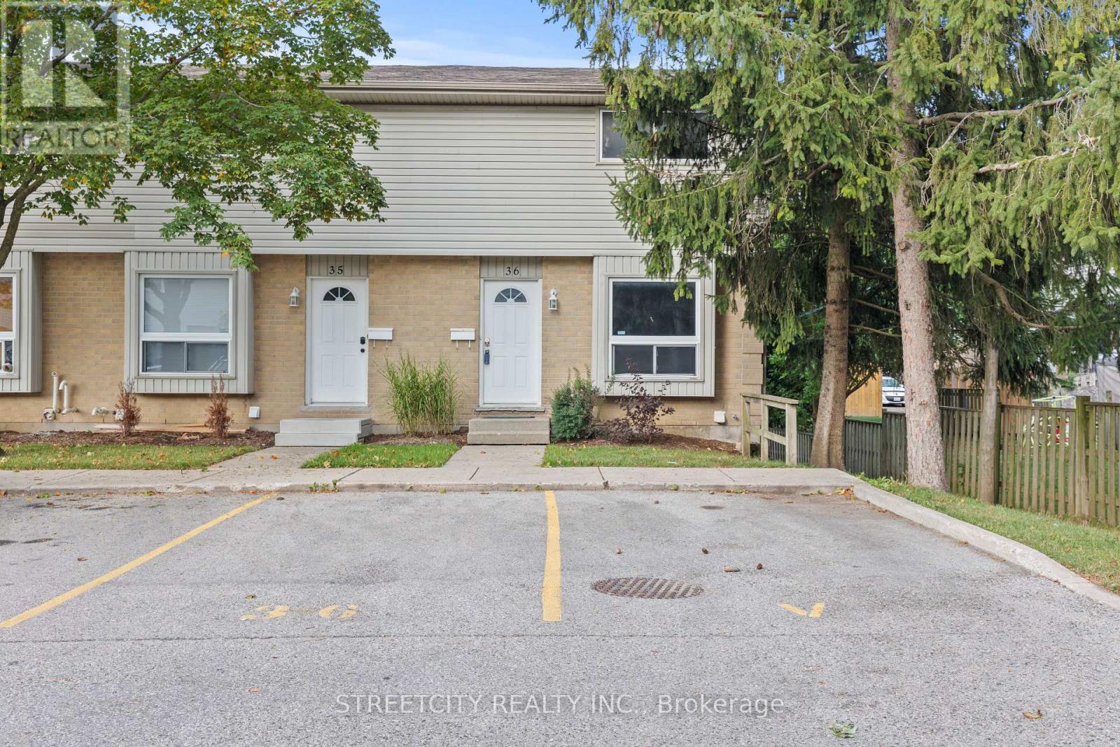 36 - 577 Third Street, London East, Ontario  N5V 4B9 - Photo 1 - X12403749