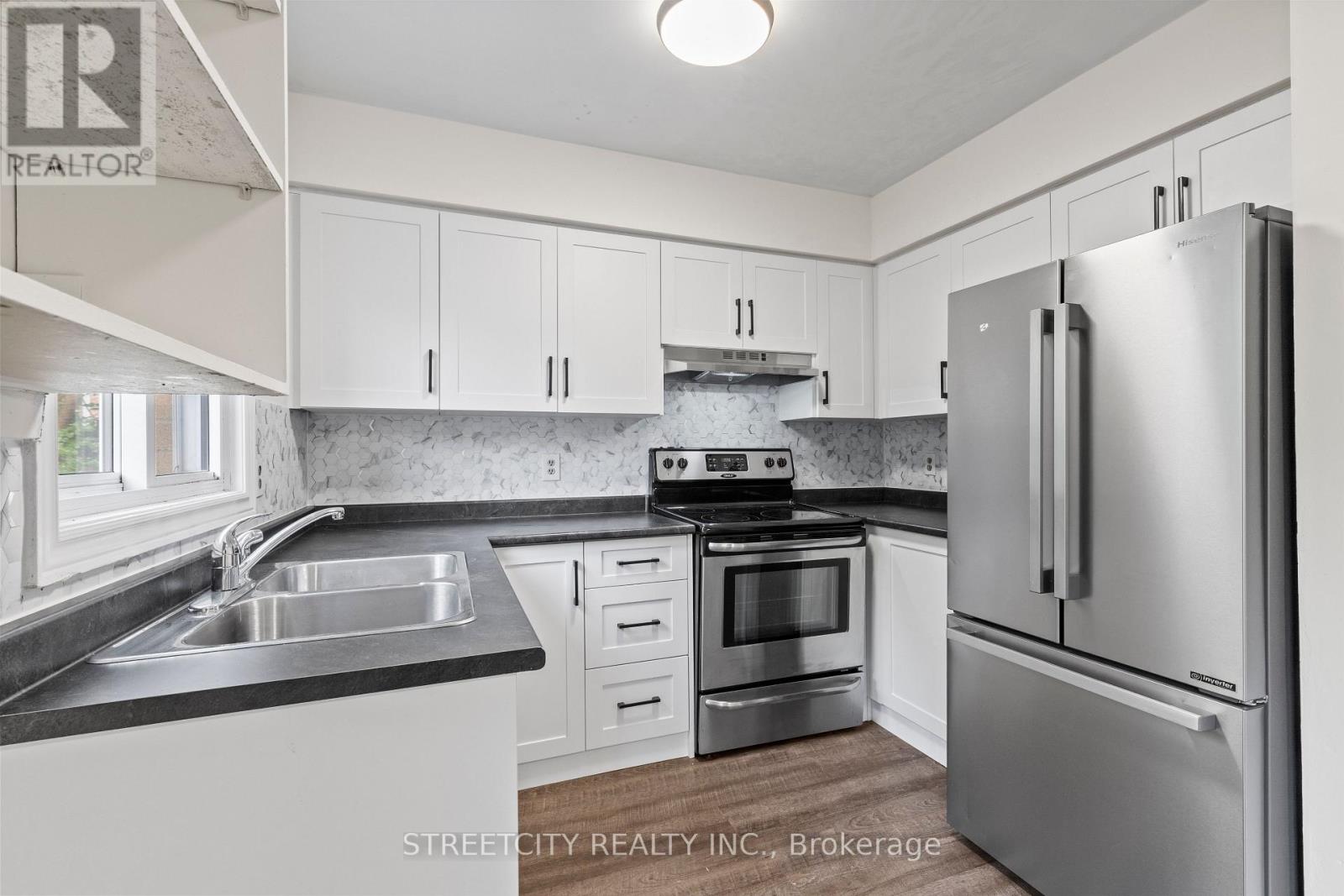 36 - 577 Third Street, London East, Ontario  N5V 4B9 - Photo 8 - X12403749