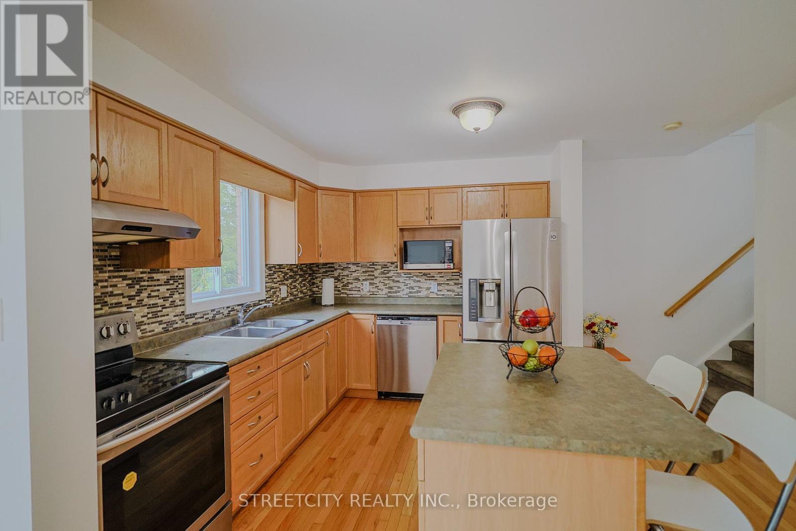 835 Sandcherry Street, London North, Ontario  N6H 5V1 - Photo 17 - X12403762