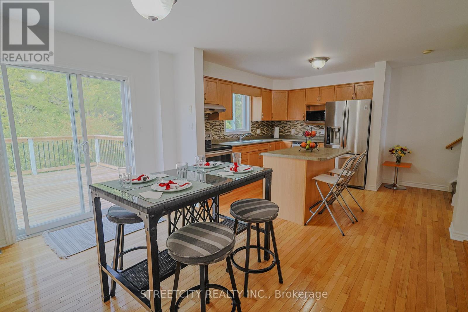 835 Sandcherry Street, London North, Ontario  N6H 5V1 - Photo 21 - X12403762