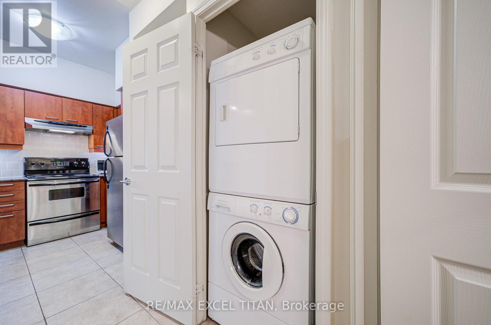 110 - 455 Rosewell Avenue, Toronto (Lawrence Park North), Ontario  M4R 2B6 - Photo 19 - C12403659