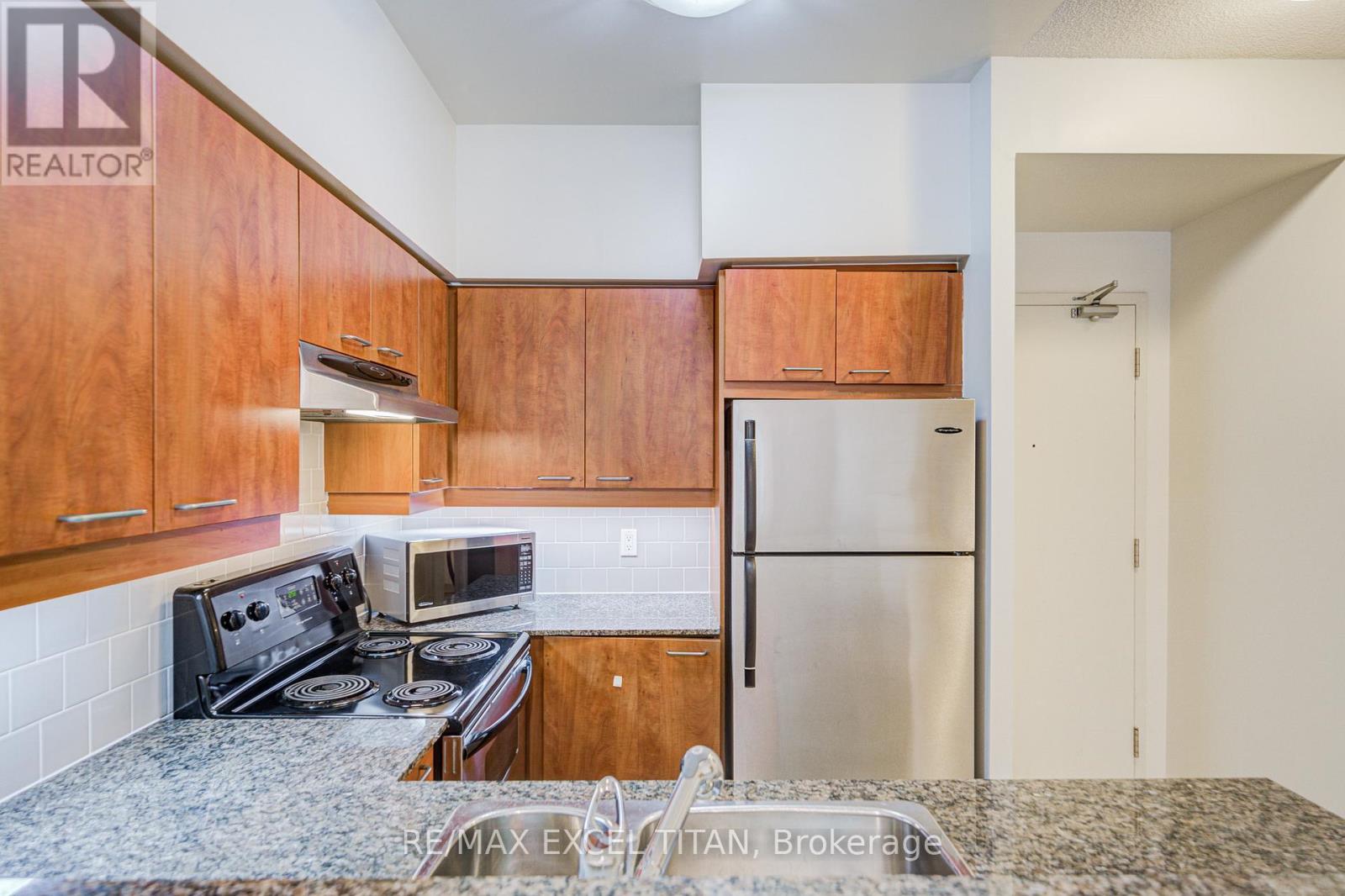 110 - 455 Rosewell Avenue, Toronto (Lawrence Park North), Ontario  M4R 2B6 - Photo 16 - C12403659