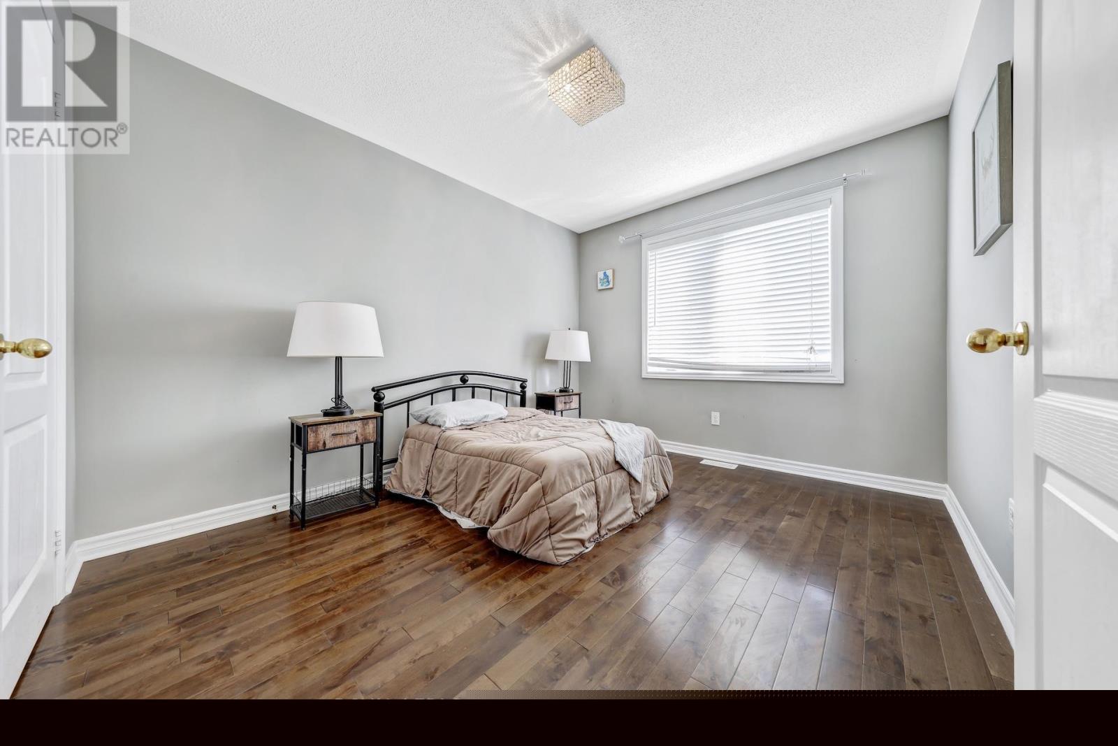 2442 Earl Grey Avenue, Pickering, Ontario  L1X 0B9 - Photo 23 - E12403541