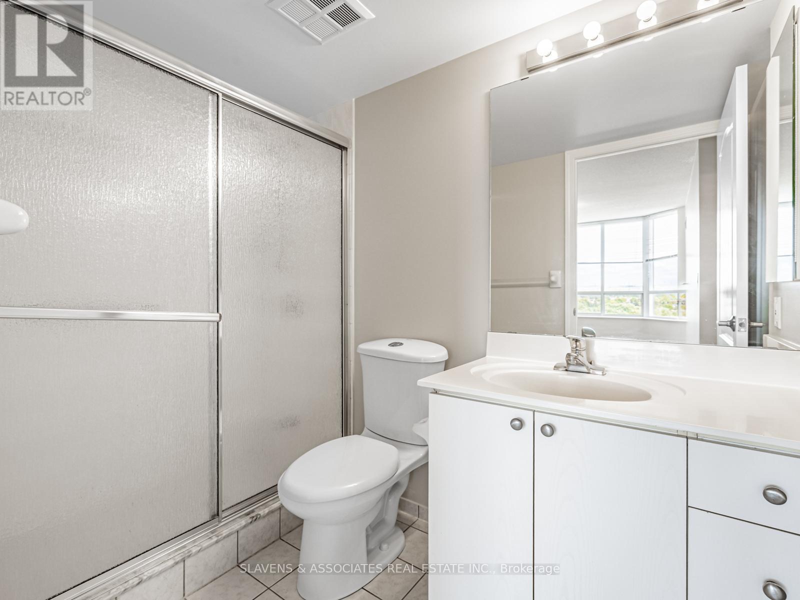 1404 - 1000 The Esplanade Road N, Pickering, Ontario  L1V 6V4 - Photo 22 - E12403612