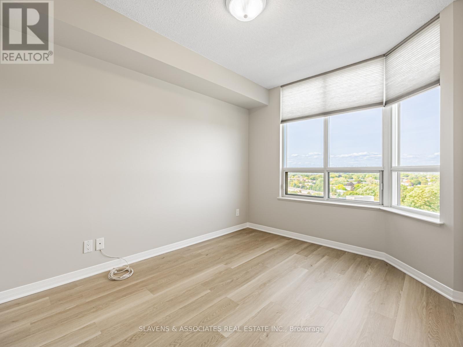 1404 - 1000 The Esplanade Road N, Pickering, Ontario  L1V 6V4 - Photo 23 - E12403612