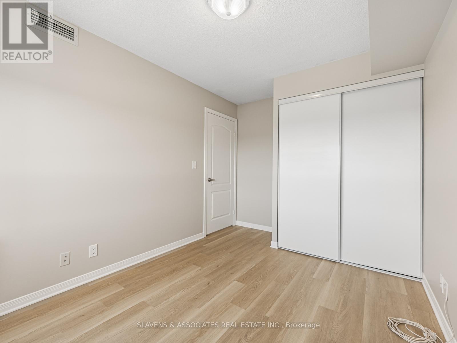 1404 - 1000 The Esplanade Road N, Pickering, Ontario  L1V 6V4 - Photo 26 - E12403612