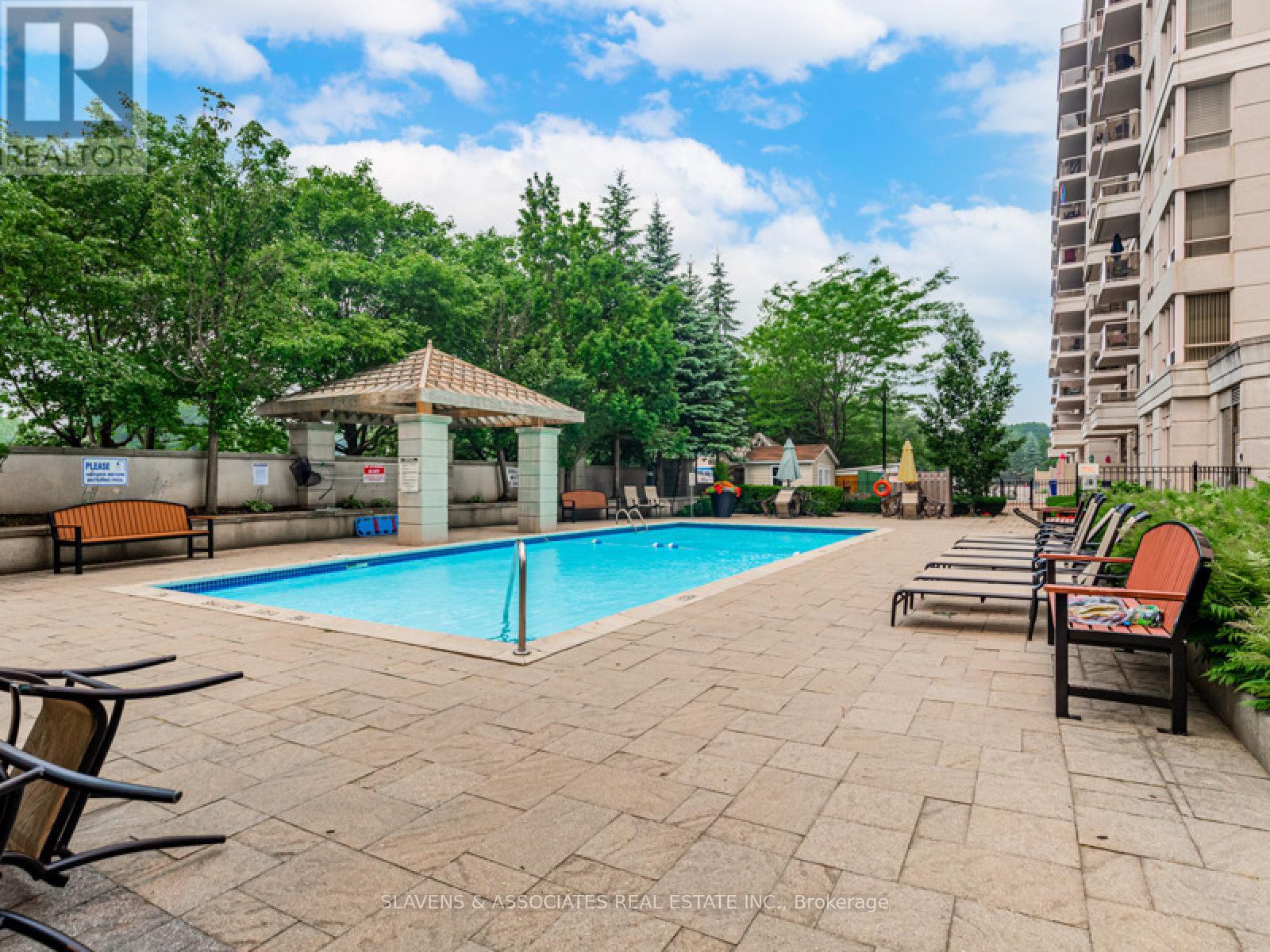 1404 - 1000 The Esplanade Road N, Pickering, Ontario  L1V 6V4 - Photo 32 - E12403612