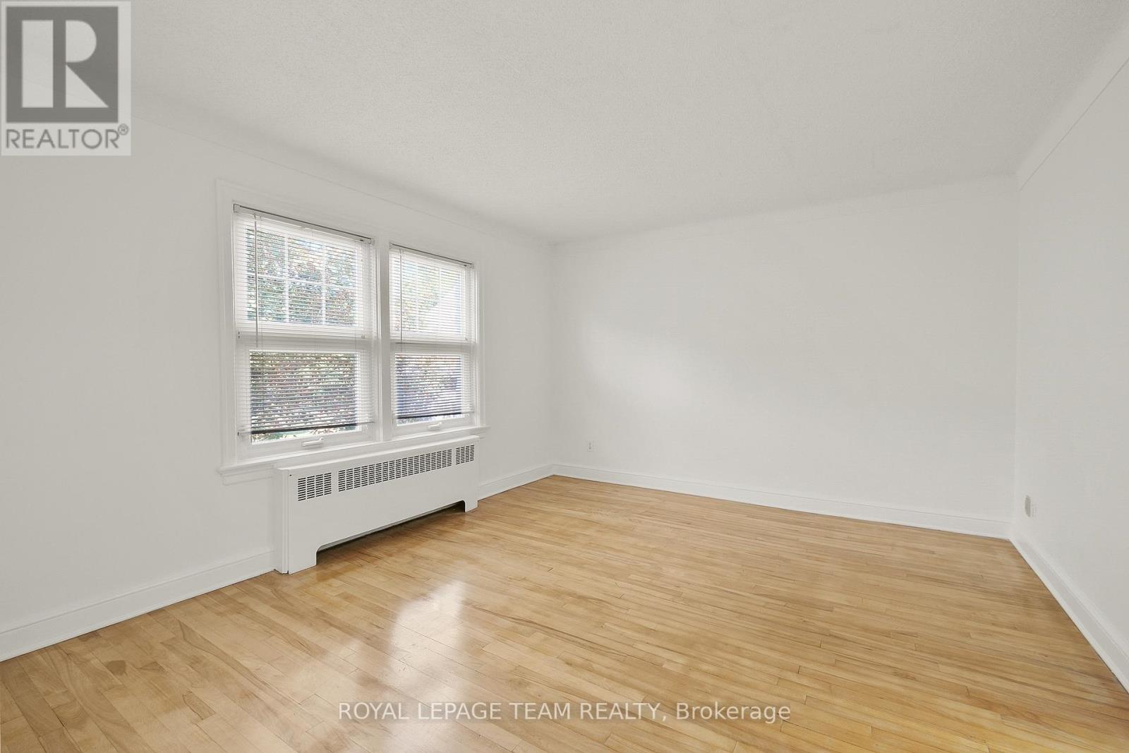 2 - 1089 North River Road, Ottawa, Ontario  K1K 3W1 - Photo 10 - X12403761