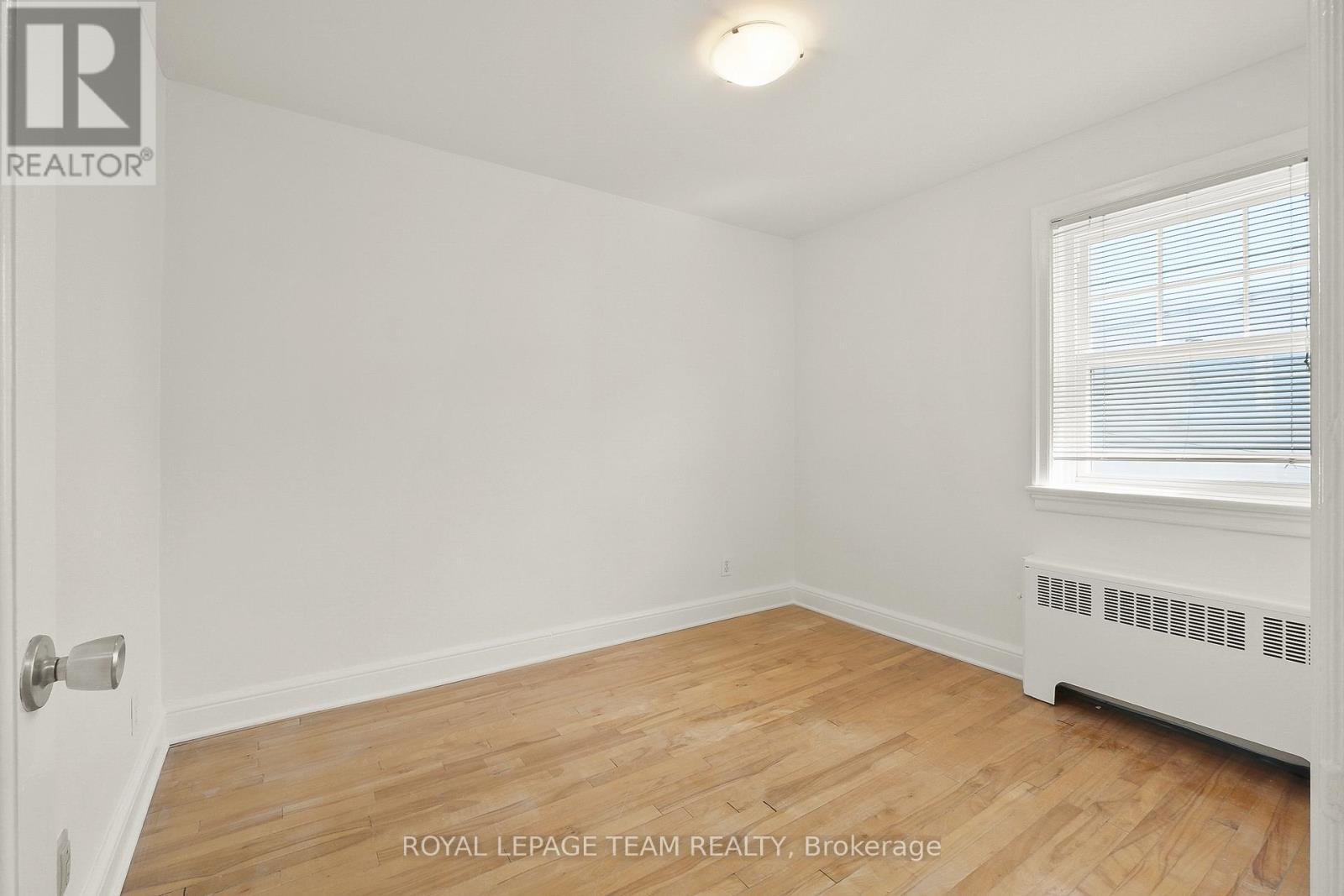 2 - 1089 North River Road, Ottawa, Ontario  K1K 3W1 - Photo 28 - X12403761