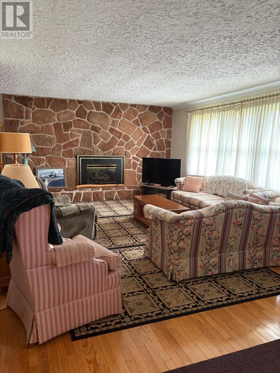340 North River Road, Charlottetown, Prince Edward Island  C1A 3M5 - Photo 12 - 202523316