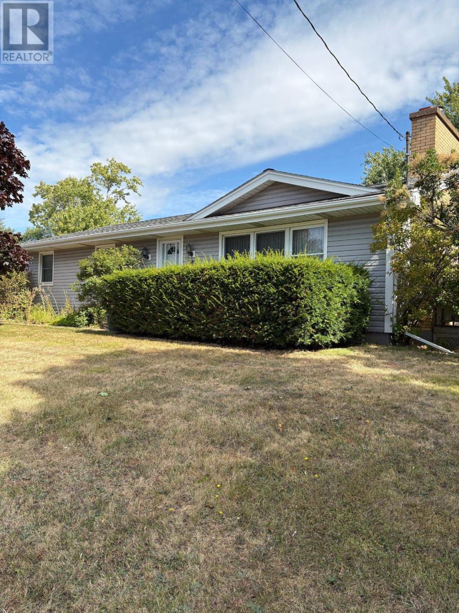 Property at 340 North River Road image 2