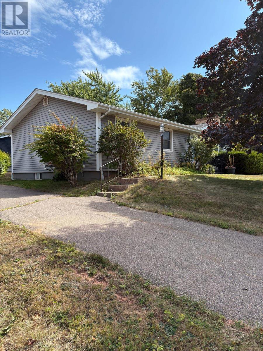 Property at 340 North River Road image 5