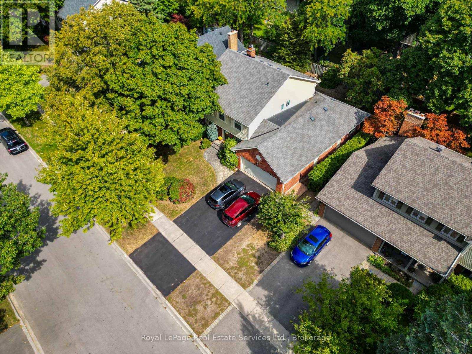 445 Dorland Road, Oakville (Fd Ford), Ontario  L6J 6B3 - Photo 43 - W12403700