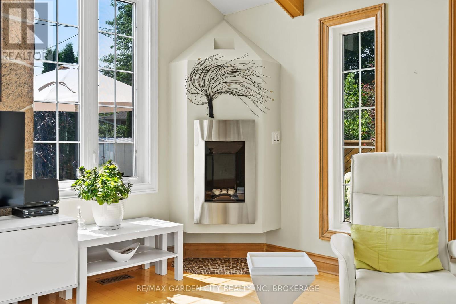 227 Riverview Boulevard, St. Catharines, Ontario  L2T 3N2 - Photo 14 - X12403725