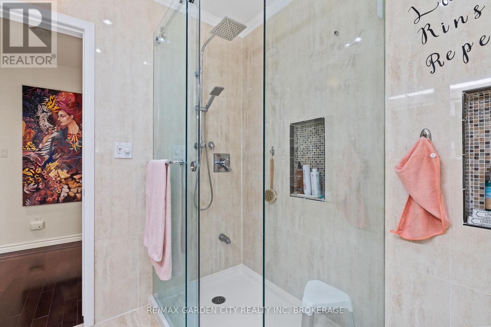 227 Riverview Boulevard, St. Catharines, Ontario  L2T 3N2 - Photo 21 - X12403725