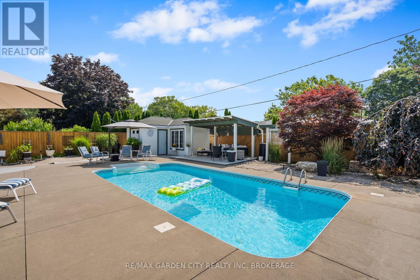 227 Riverview Boulevard, St. Catharines, Ontario  L2T 3N2 - Photo 31 - X12403725