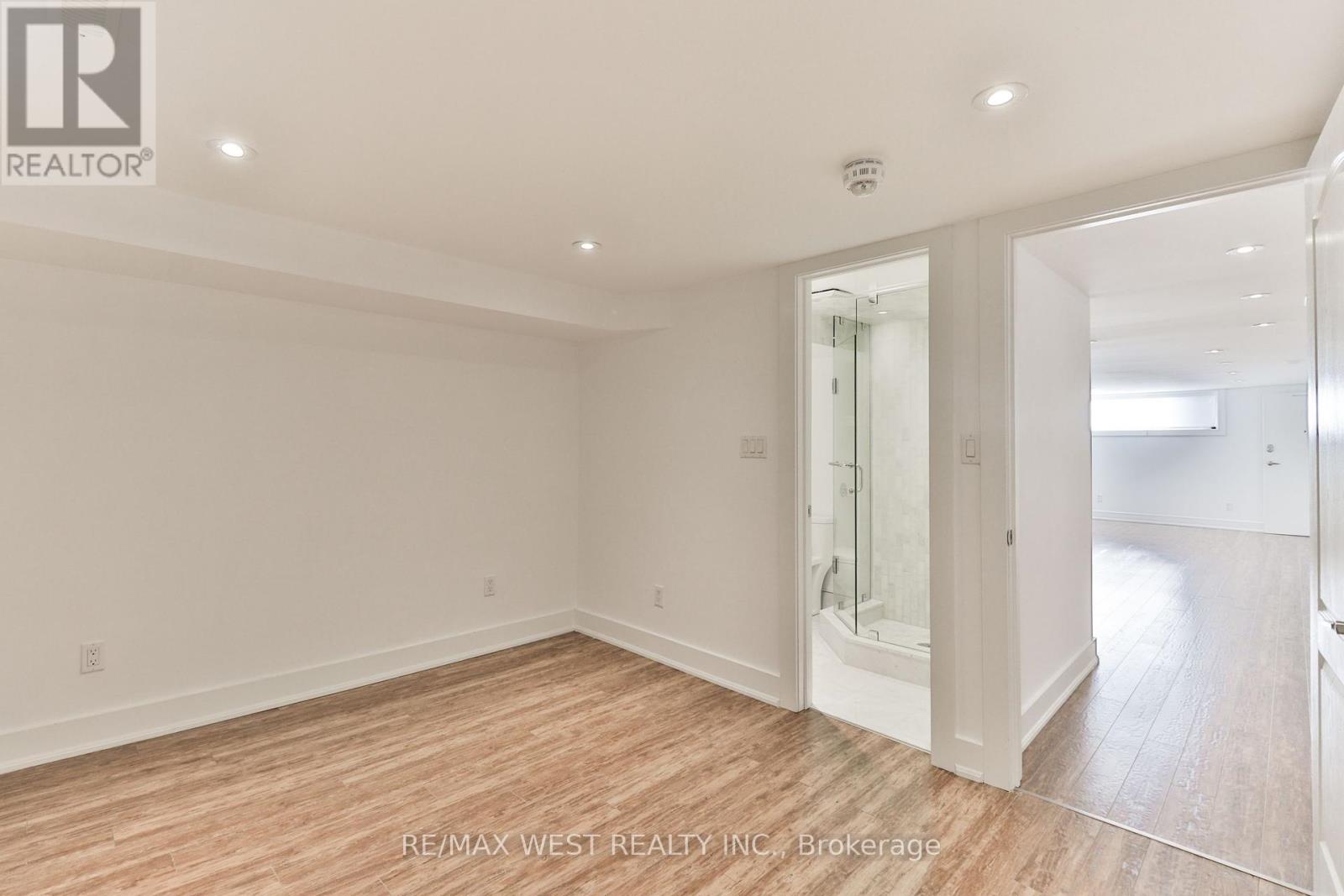 Basement - 13 Richardson Drive, Aurora, Ontario  L4G 1Y9 - Photo 24 - N12403542