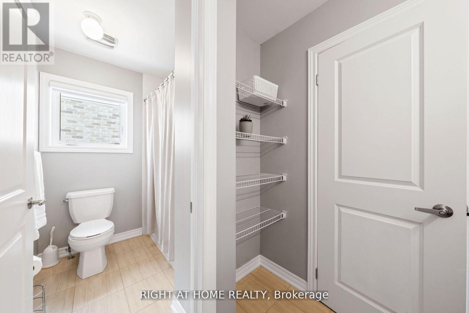 1655 Emberton Way, Innisfil, Ontario  L9S 0N4 - Photo 29 - N12403558