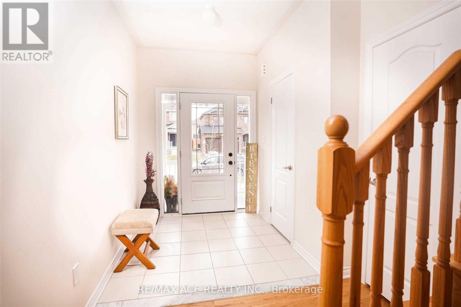 10 Furniss Street, Brock, Ontario  L0K 1A0 - Photo 4 - N12403608