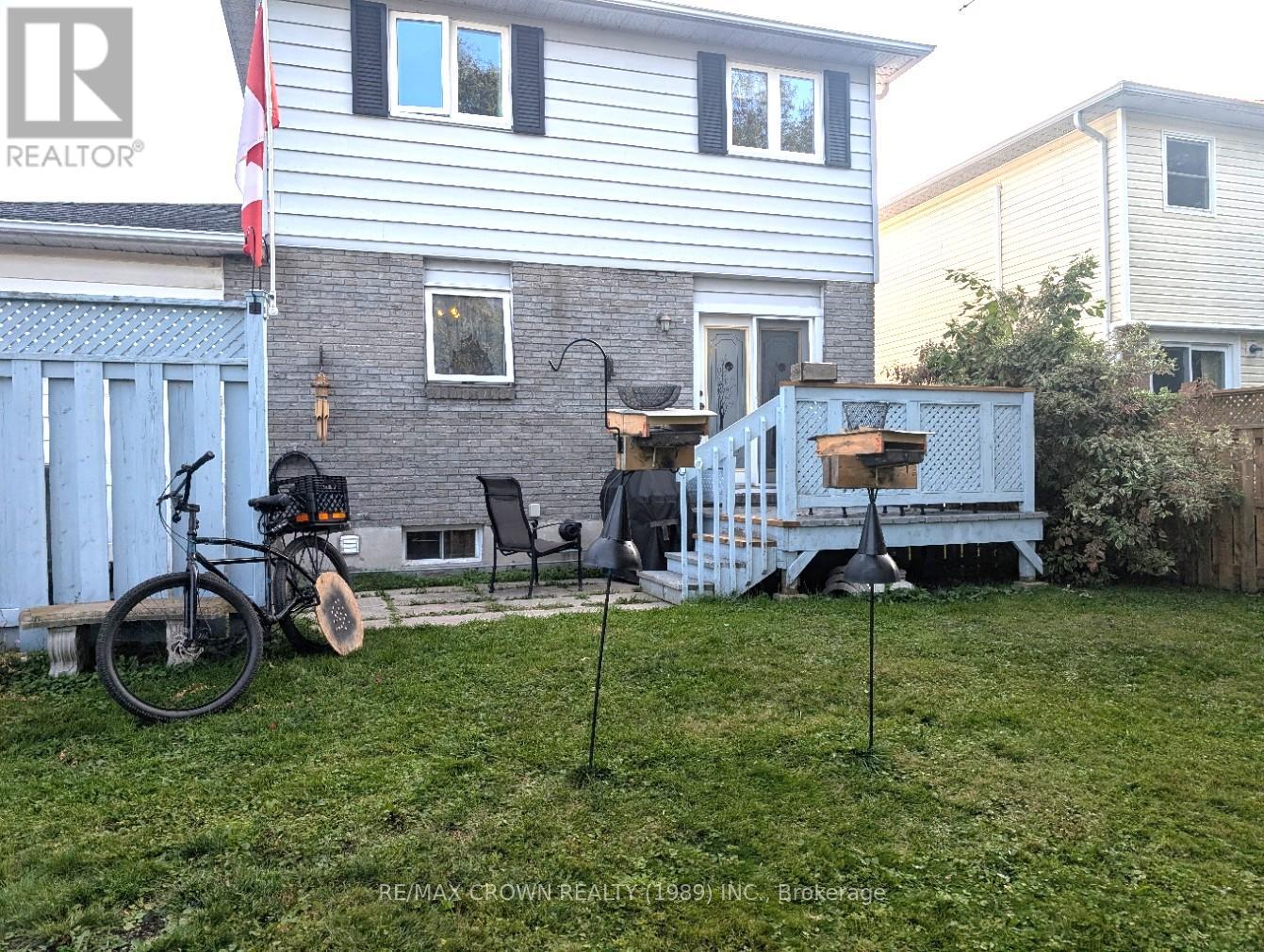 12 Cypress Court, North Bay (College Heights), Ontario  P1B 9G9 - Photo 7 - X12403753