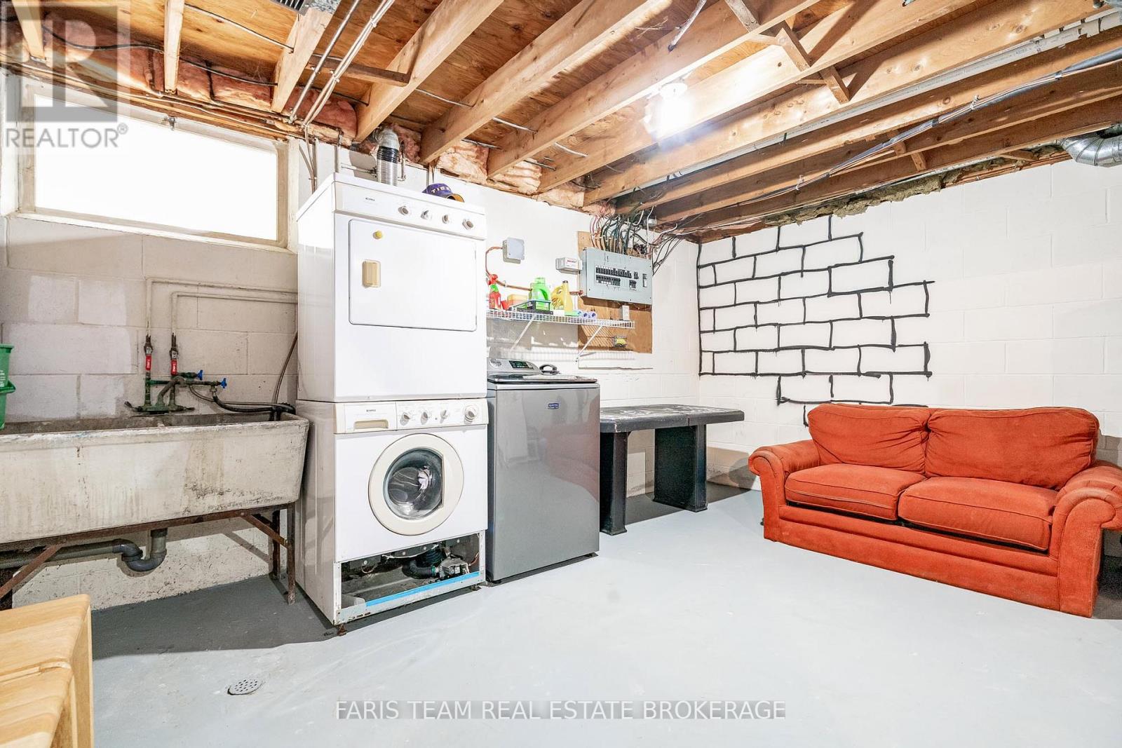 173 Toronto Street, Barrie, Ontario  L4N 1V6 - Photo 24 - S12403657