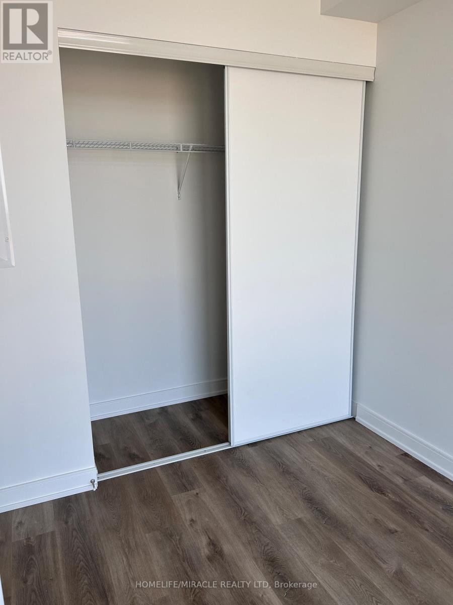 1713 - 3009 Novar Road, Mississauga, Ontario  L5B 1H7 - Photo 15 - W12403179