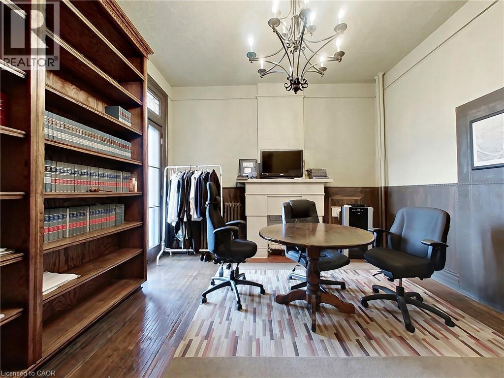 37 Church Street, St. Catharines, Ontario  L2R 3B7 - Photo 9 - 40768742