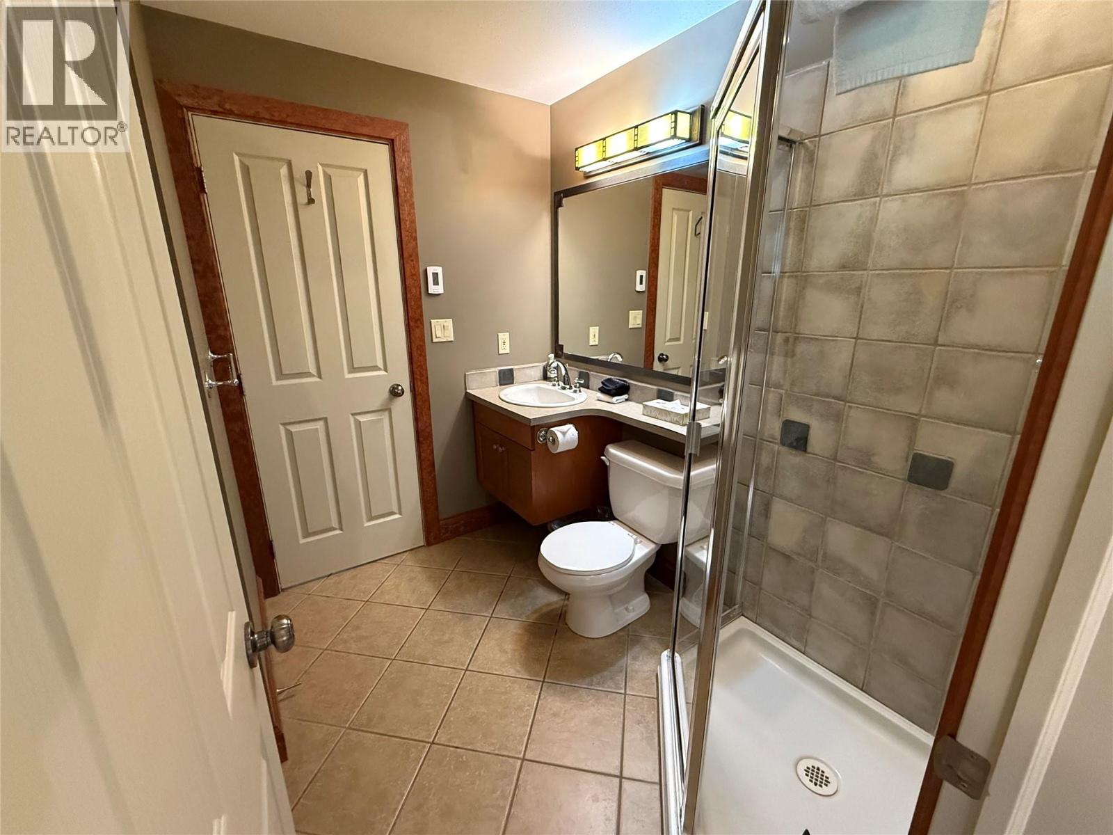 4559 Timberline Crescent Unit# 534, Fernie, British Columbia  V0B 1M6 - Photo 14 - 10362662