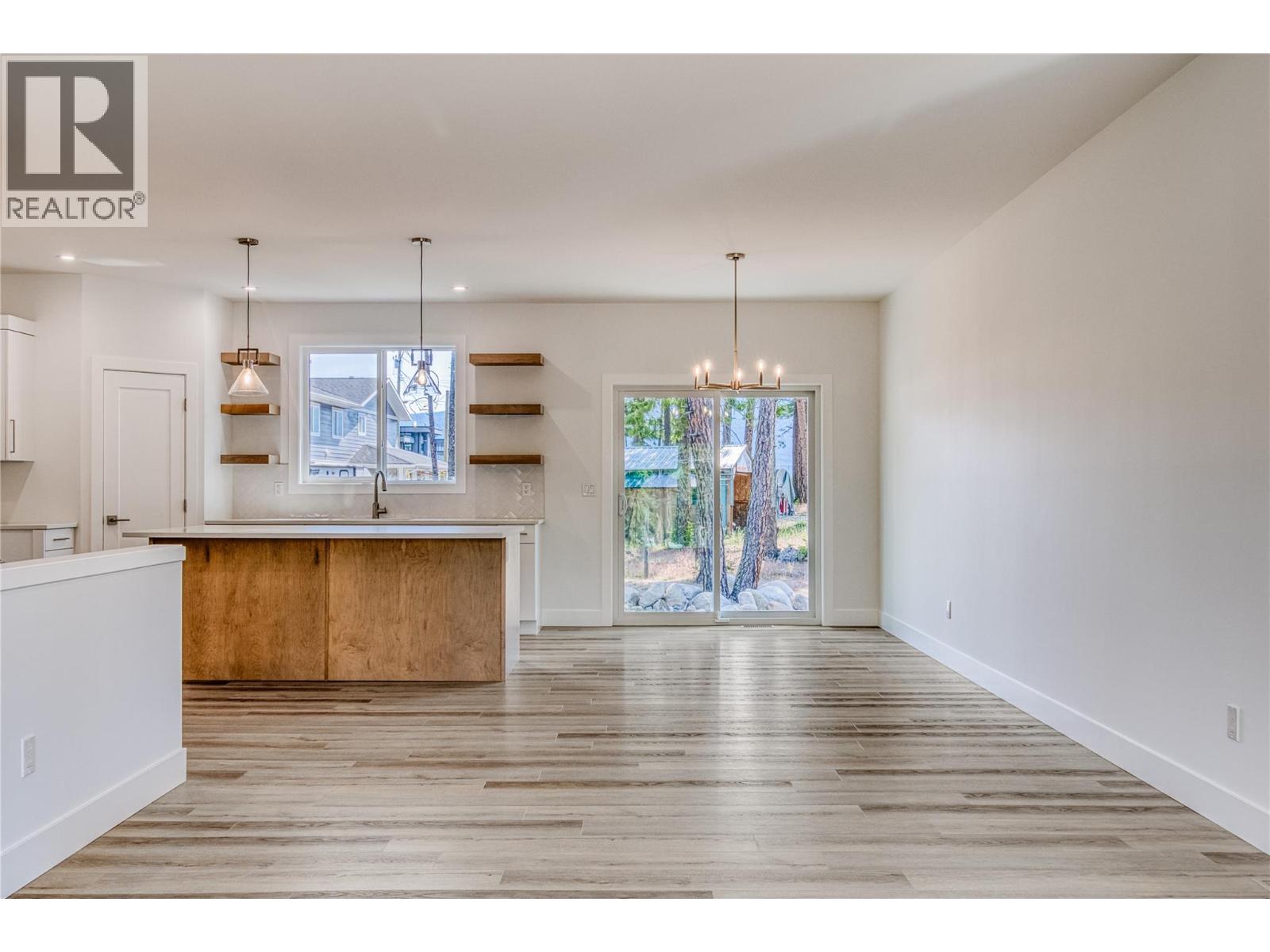 Photo 10 at 7186 Dunwaters Road, Fintry, Kelowna Photo 10 at 7186 Dunwaters Road, Fintry, Kelowna