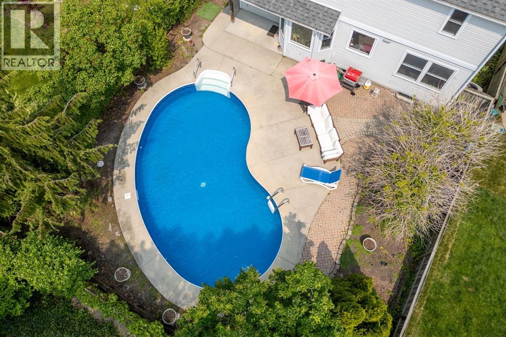 637 O'dell Street, Sarnia, Ontario  N7V 4H7 - Photo 5 - 25022268